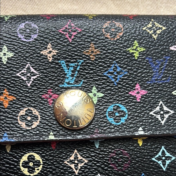 Louis Vuitton Black Murikami Wallet - Picture 6 of 15
